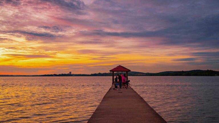 U Burusiya bwashimangiye ko nta biganiro byabwo na Amerika biri vuba aha